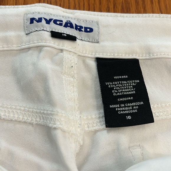 Nygard White Denim Pants - Picture 2 of 5